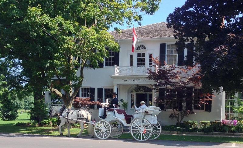 The Charles Hotel Niagara-on-the-Lake Esterno foto