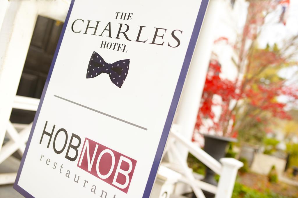 The Charles Hotel Niagara-on-the-Lake Esterno foto