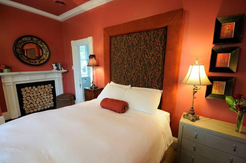 The Charles Hotel Niagara-on-the-Lake Esterno foto